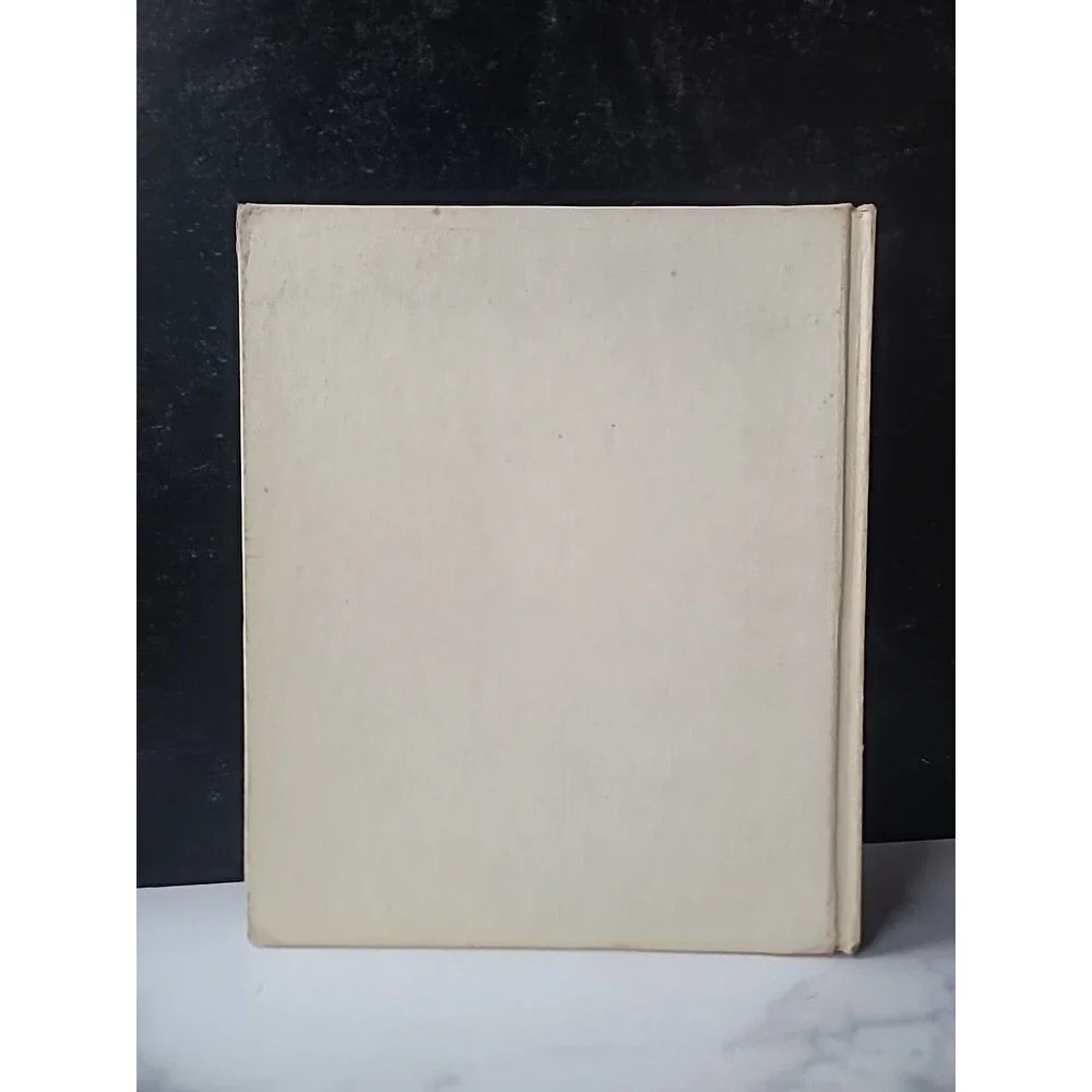Women's Day Encyclopedia Of Cookery Volume 1